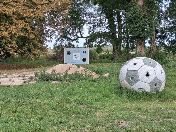 Gutsparkstadion - Penzlin-Klein Lukow