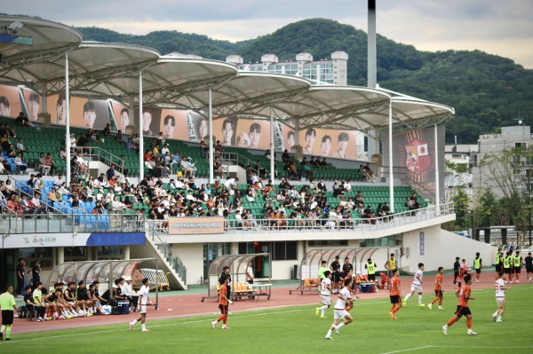 Pocheon Stadium - Pocheon