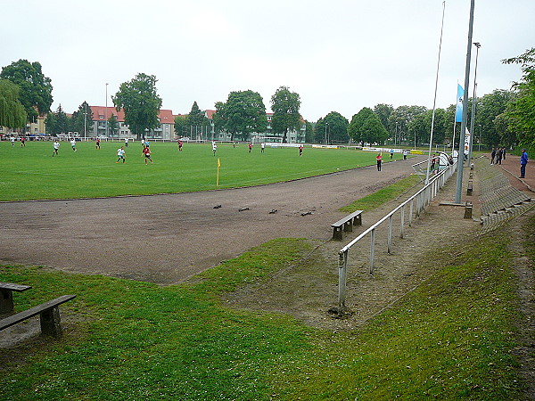 Rudolf-Harbig-Sportplatz - Lübz
