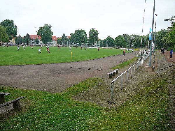 Rudolf-Harbig-Sportplatz - Lübz