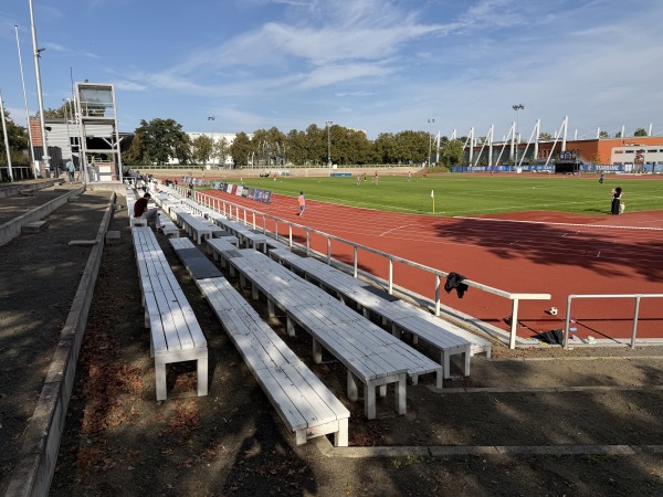 Stadion im Sportpark Luftschiffhafen - Potsdam