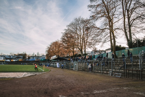 Röntgen-Stadion - Remscheid-Lennep