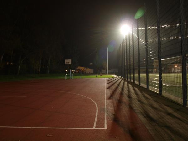 Sportplatz Sulzbachstraße - Ostpark-Arena - Düsseldorf-Grafenberg