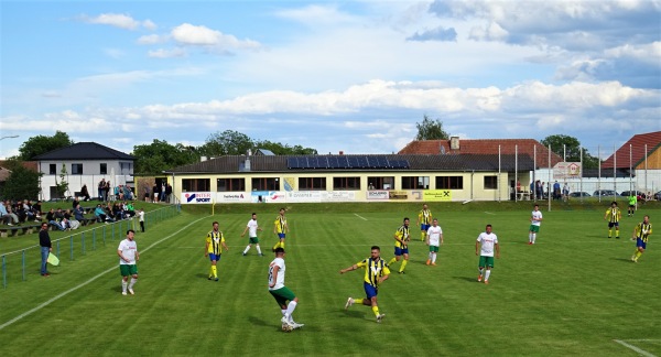Sportplatz Fels - Fels am Wagram