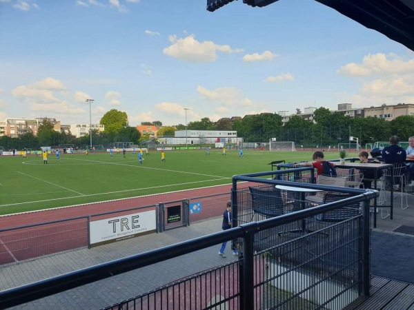 Bezirkssportanlage Schorlemerstraße - Düsseldorf-Niederkassel