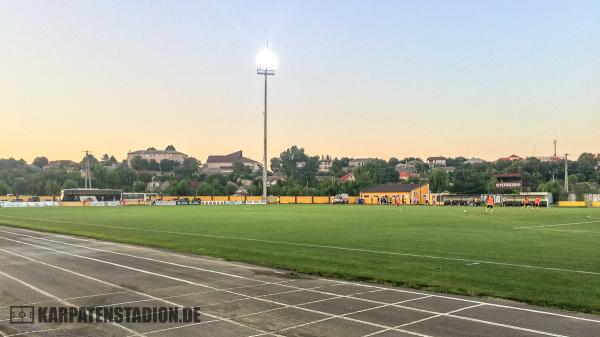 Stadionul Orășenesc - Hînceşti