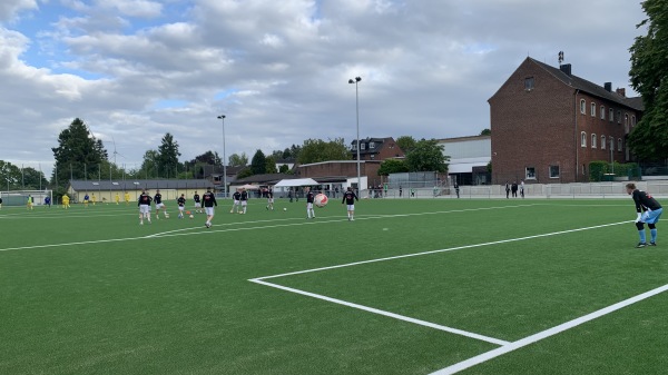 Sportplatz Osterfeldstraße - Alsdorf-Broicher Siedlung