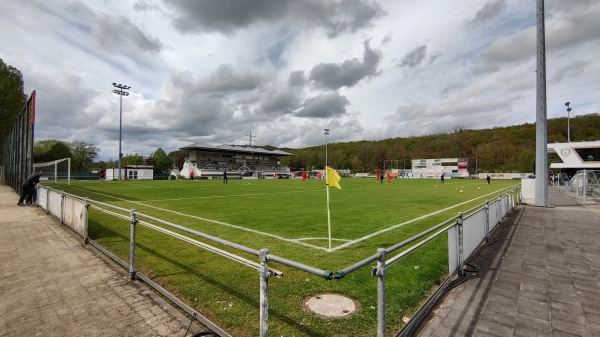 Stade Municipal de Pétange - Péiteng (Pétange)