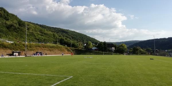 Reinhard-Grasnick-Sportanlage - Burgen/Mittelmosel