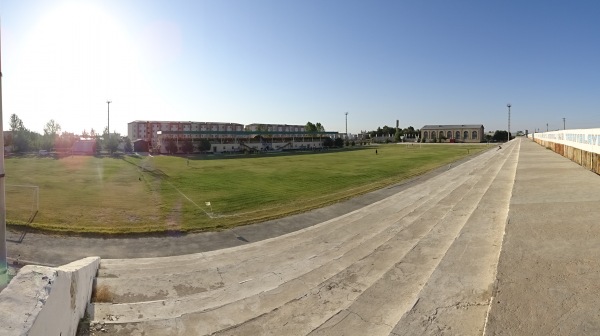 Yoshliq Stadioni - Karmana
