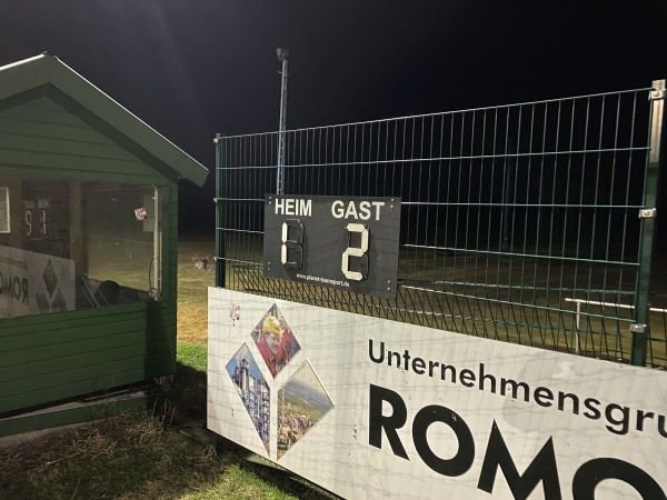 Sportzentrum Peter Müller Platz 2 - Seegebiet Mansfelder Land-Amsdorf