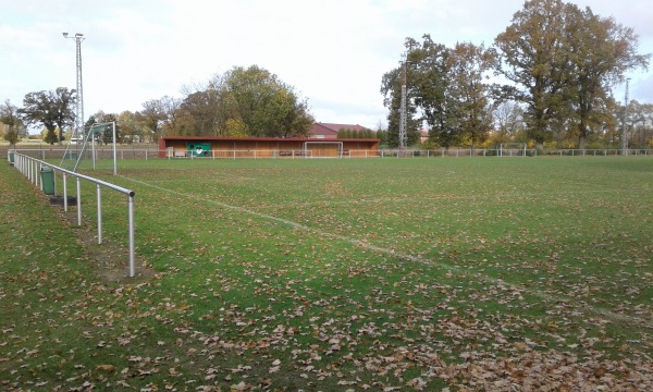 Sportanlage Harmer Straße B-Platz - Bakum