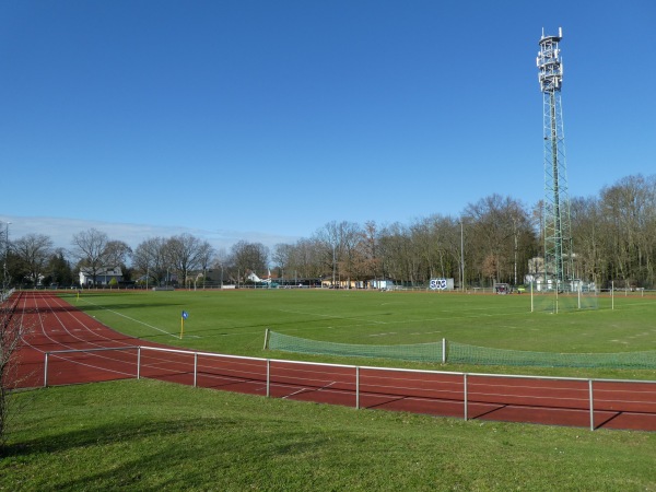 Friedrich-Ludwig-Jahn-Sportplatz 2 - Schöneiche bei Berlin