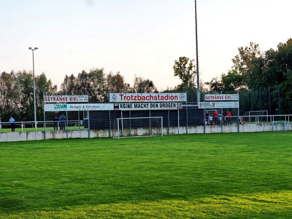 Trotzbachstadion - Erwitte-Horn