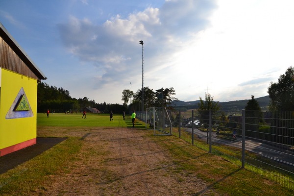 Sportplatz Waldkönigen - Daun-Waldkönigen