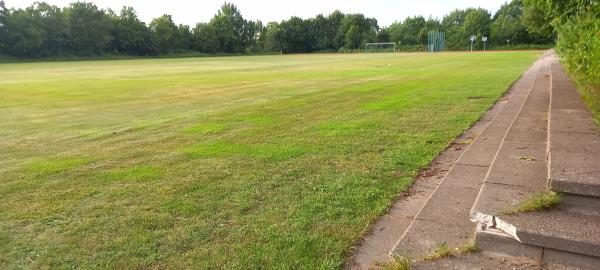 Sportplatz Alexander-von-Humboldt-Schule - Neumünster-Einfeld