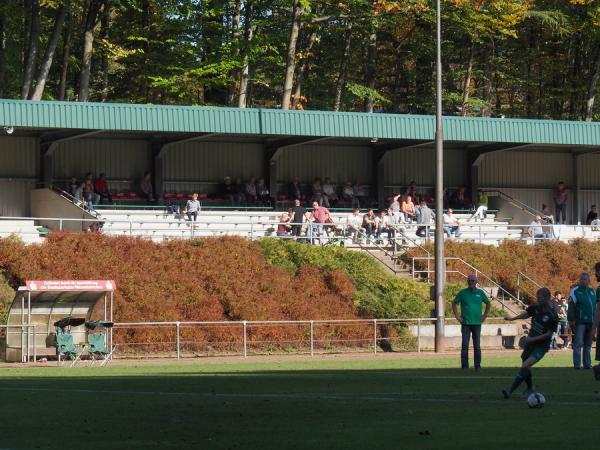 DÖNGES Eifgen-Stadion - Wermelskirchen