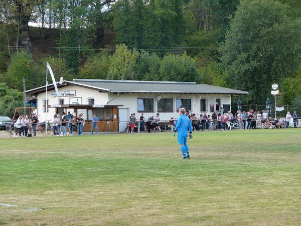 Sportplatz Dillheim - Ehringshausen-Dillheim