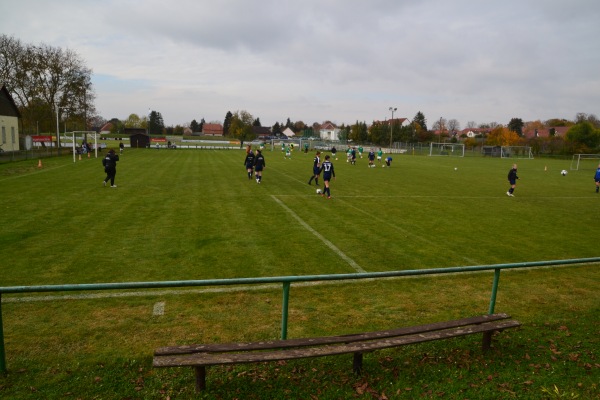 Platzanlage Bahnhofstraße Platz 2 - Völpke
