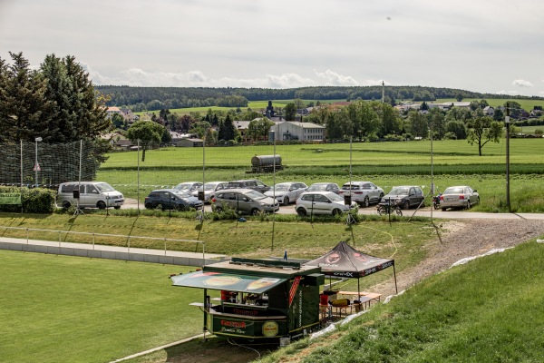 Sportanlage Hirschbacher Weg - Langenwetzendorf
