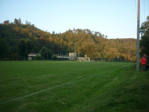 Hřiště SK Pikovice - Hradištko