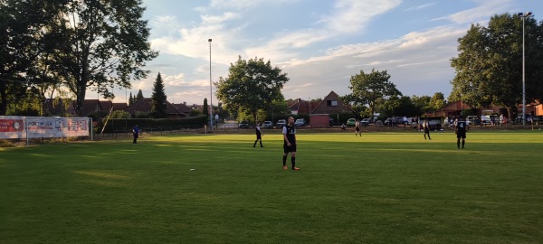 Walter-Grehl-Platz - Neustadt/Rübenberge-Mardorf