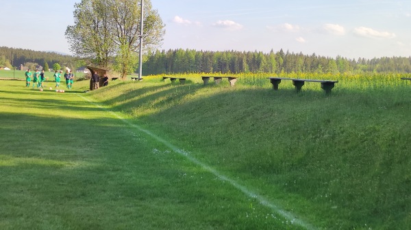 Sportplatz Sauerhof - Münchberg-Obersauerhof