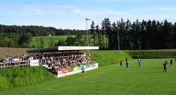 Sportplatz Eidenberg - Eidenberg