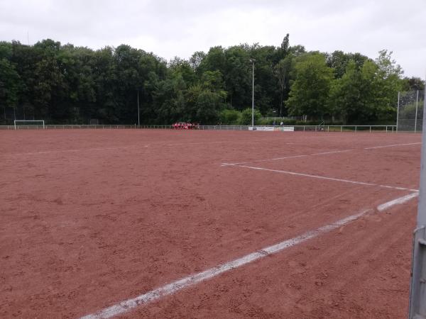 Sportplatz Bladenhorster Straße - Herne-Holthausen