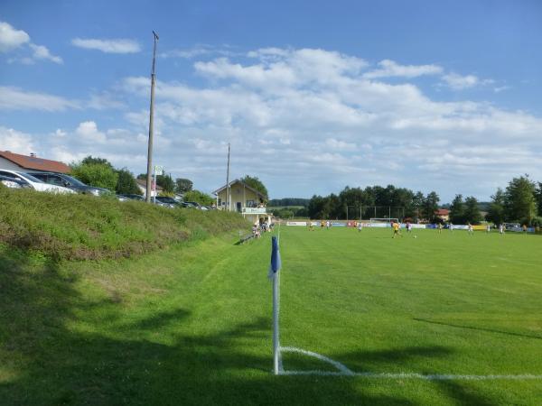 Sportanlage Am Steinbach - Ortenburg-Dorfbach