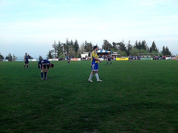 Sportplatz auf dem Quintinsberg - Karbach/Hunsrück