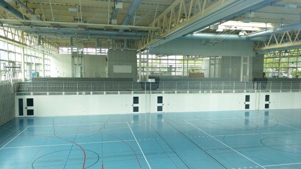 Dreifachturnhalle Neuhof - Lenzburg