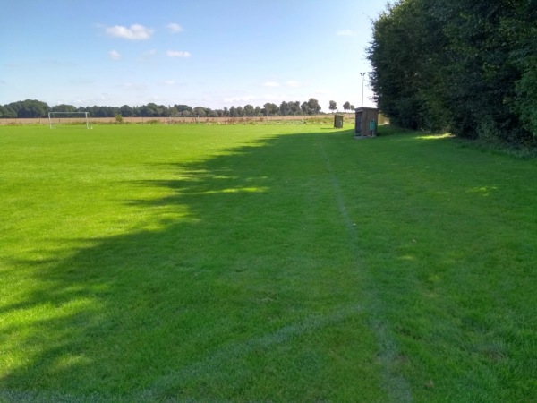 Ackerland Stadion B-Platz - Visselhövede-Schwitschen