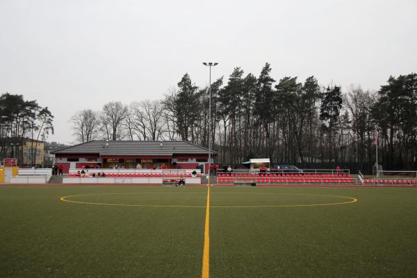 Stadion Bieselheide - Glienicke/Nordbahn