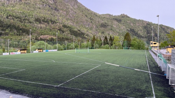 Syril Kunstgras - Leikanger