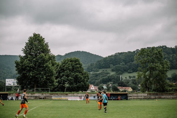 Sportanlage Am Saalewehr - Uhlstädt-Kirchhasel