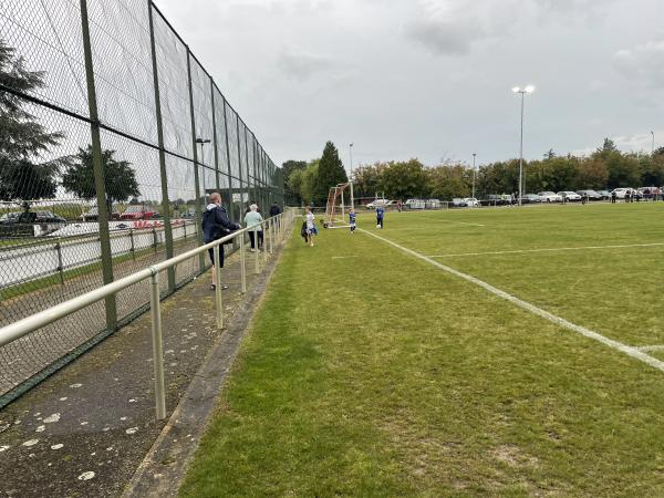Hans-Weber-Stadion Nebenplatz 1 - Rheinau/Baden-Linx