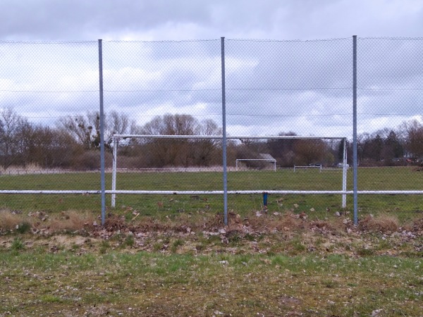 Sportplatz am Malchiner See - Dahmen
