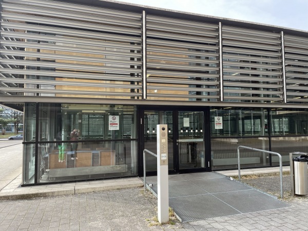 Schulsporthalle Riesstraße - München-Moosach