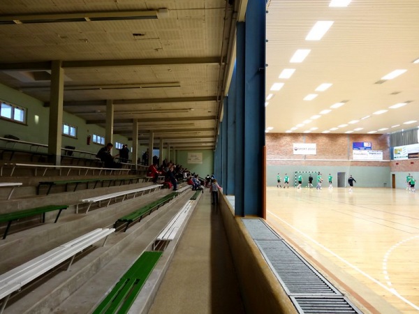 Sporthalle Franz Vollbring - Schönebeck/Elbe