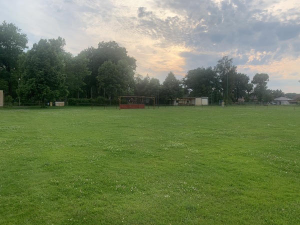 Sportplatz Frauendorf - Neuhausen/Spree-Frauendorf
