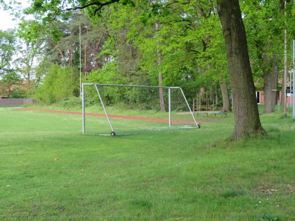 Sportanlage Algesbütteler Weg B-Platz - Adenbüttel