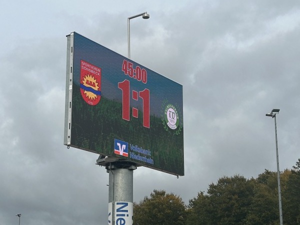 Willy-Lemkens-Sportpark Platz 2 - Sonsbeck