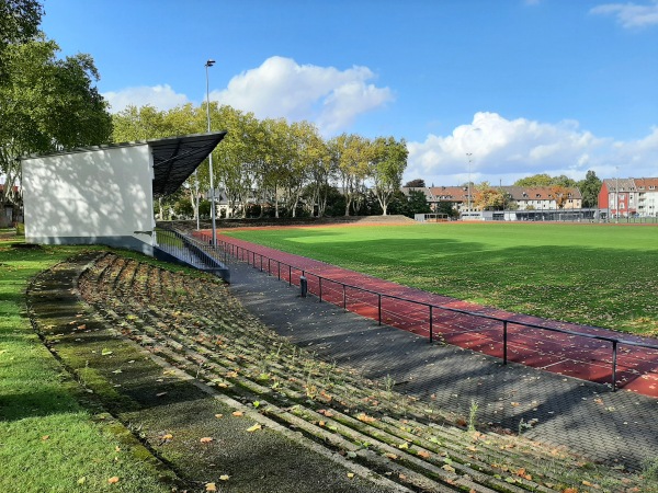 Bezirkssportanlage Bäuminghausstraße/Stadion - Essen/Ruhr-Altenessen