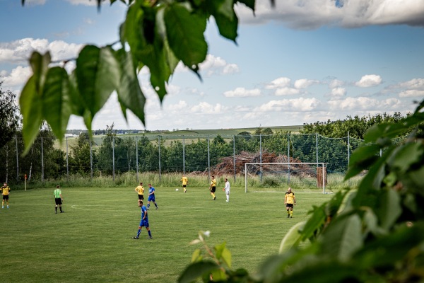 Sportplatz Kaltes Feld - Heinsdorfergrund