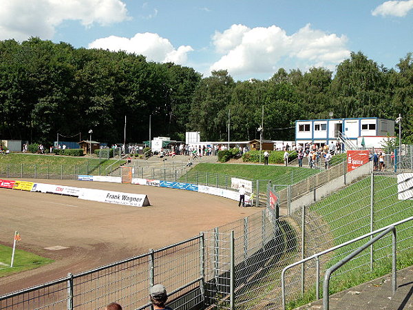 Stadion Zur Sonnenblume - Velbert