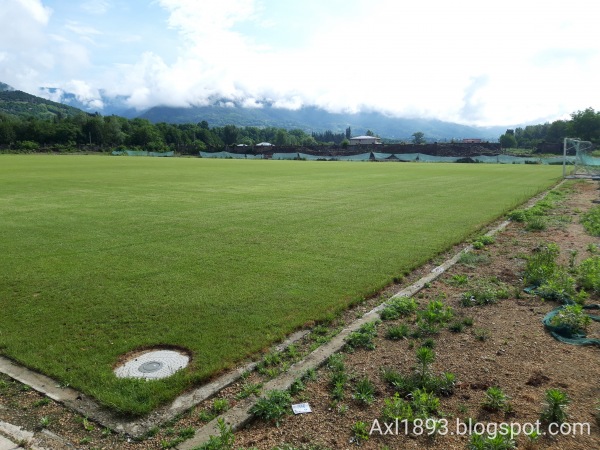 Dzveli Stadioni - Sachkhere
