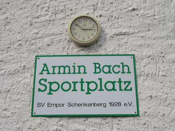 Armin-Bach-Sportplatz - Groß Kreutz/Havel-Schenkenberg