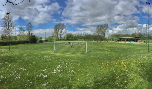 Stadion w Dziećmorowice - Dziećmorowice