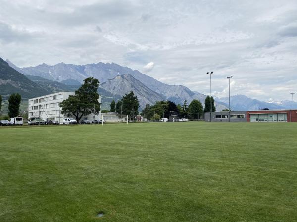 Complexe Sportif du Pérosé terrain annexe - Saxon